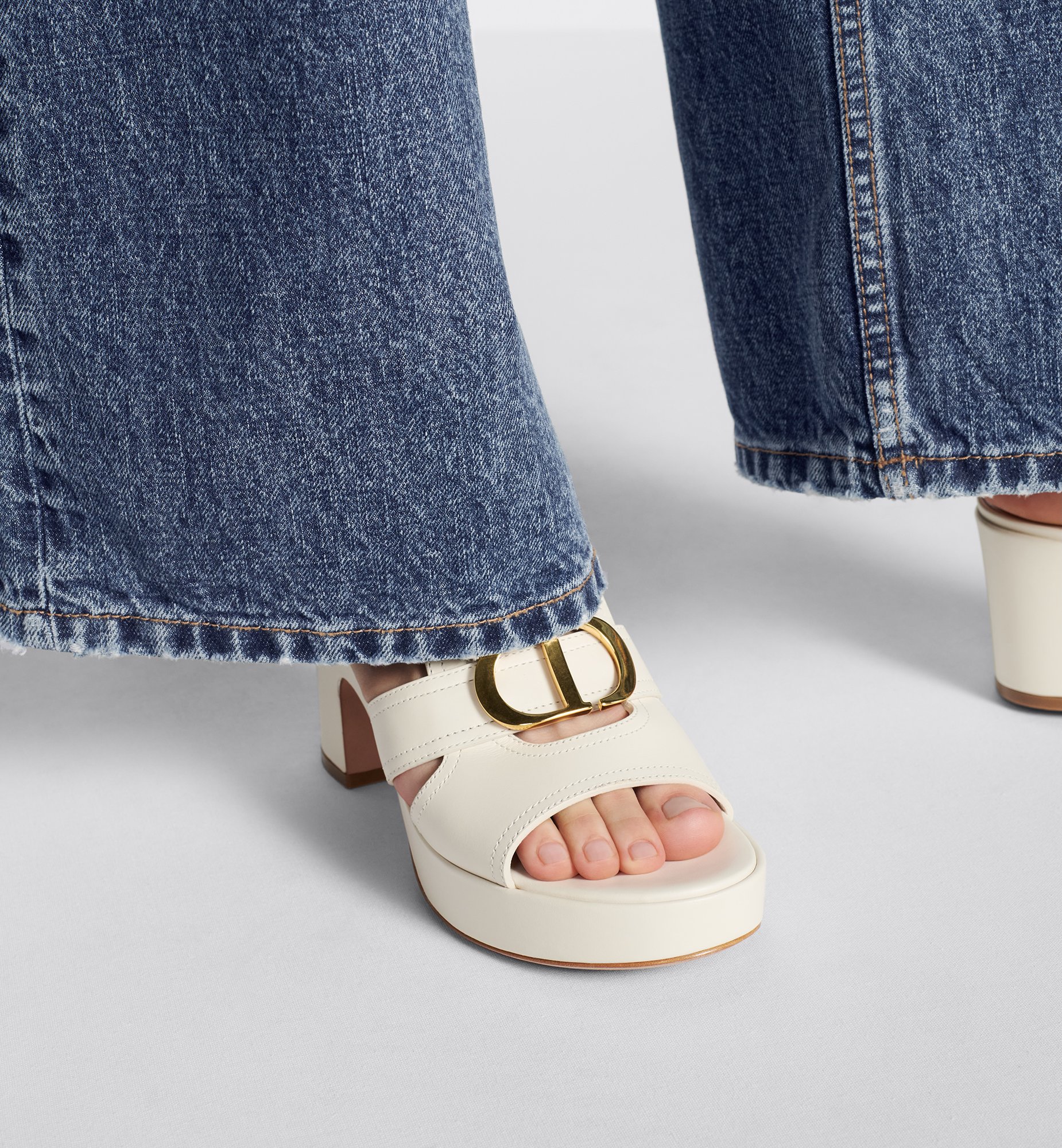 Dior 30 Montaigne Platform Slide - Image 6